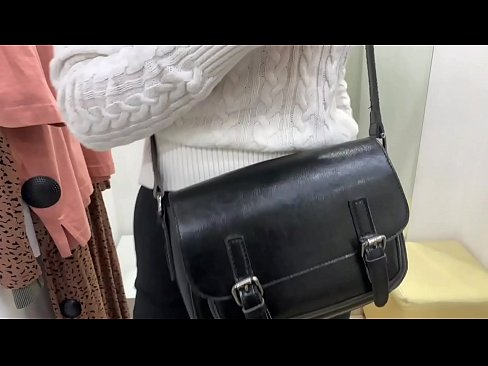 ❤️ Masturbação pública da jovem cadela FeralBerry com um dildo no provador ❤ Sexo vídeo em nós pt-br.bestsexporno.ru